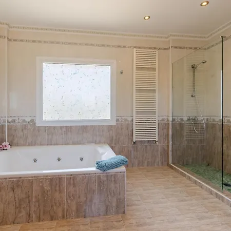 Real Dream Villa By Fidalsa